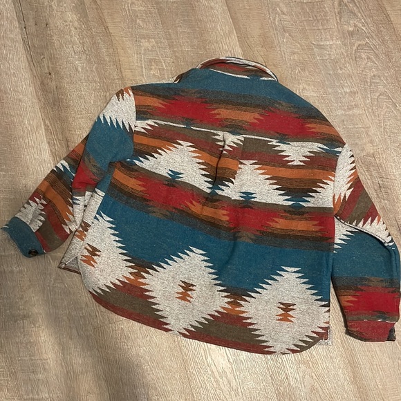Aztec Shacket - Picture 4 of 6